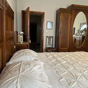 Ada Monsummano Terme